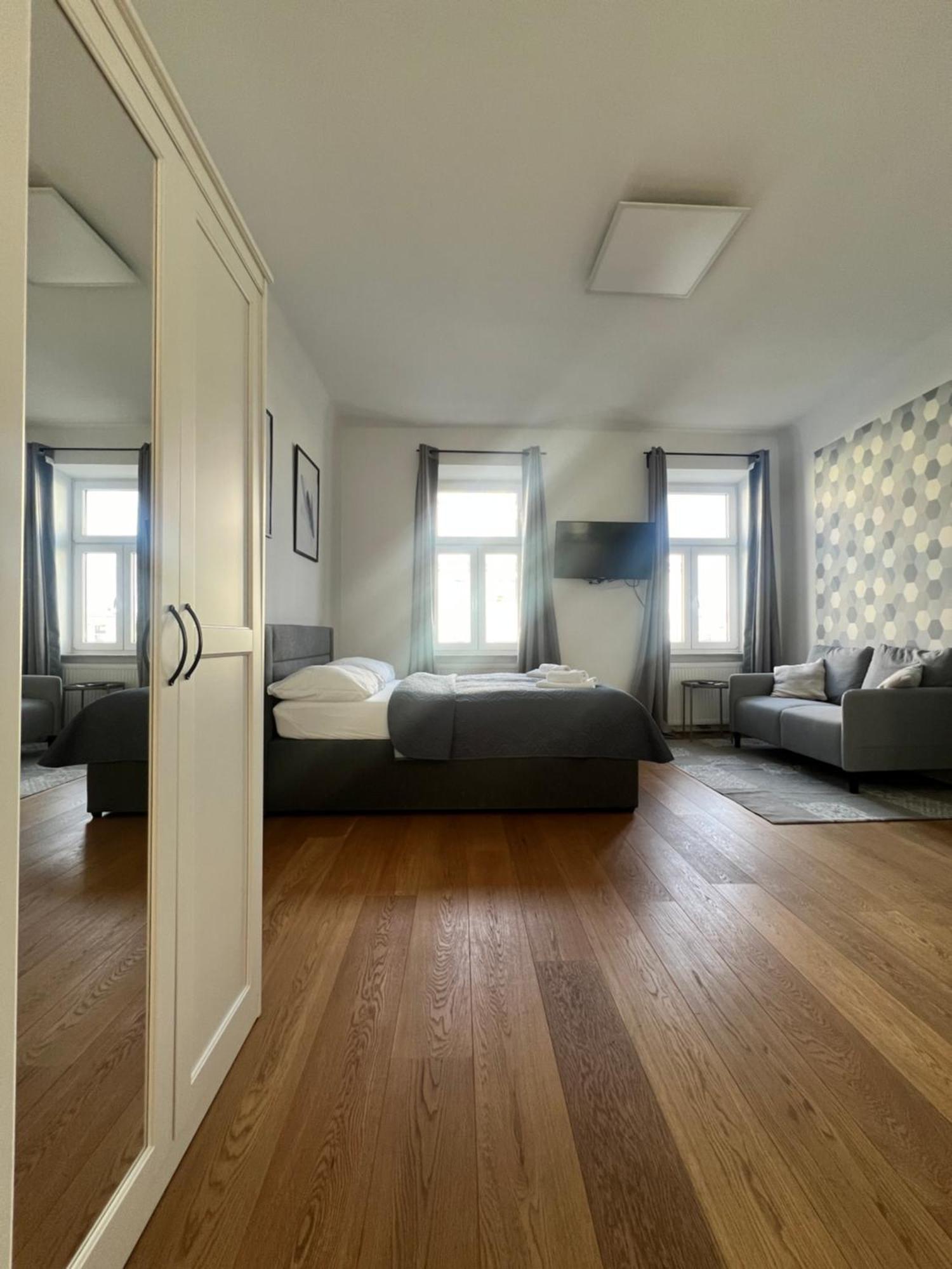 Dowa Apartments Vienna Bilik gambar